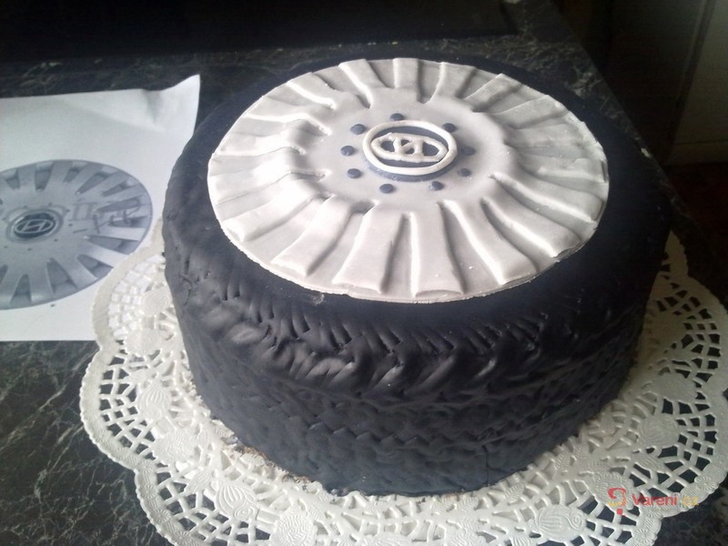 Kakaový korpus na dort - fotografie 2