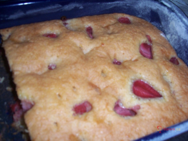 Jahodová buchta - fotografie 2