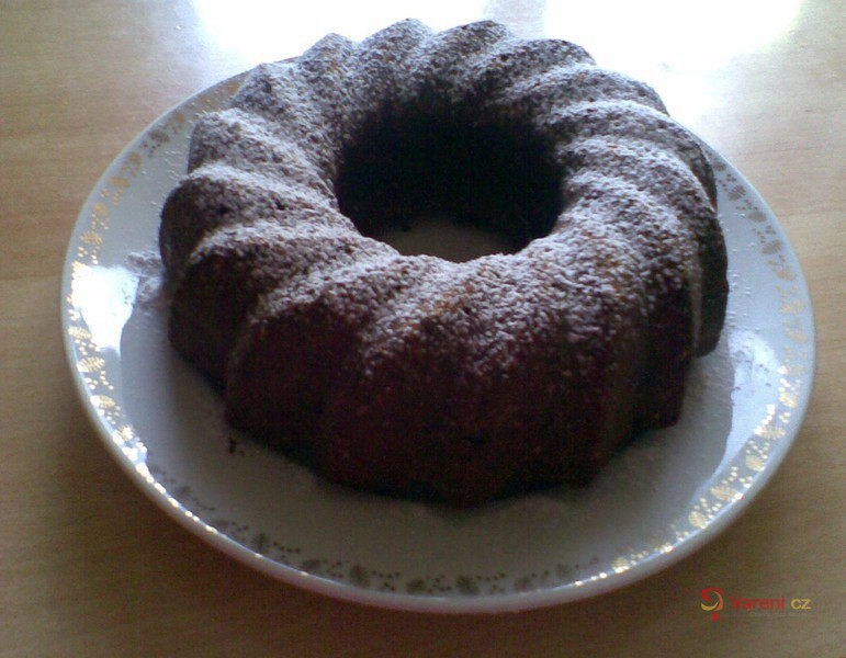 Perníková bábovka s povidly - fotografie 2