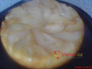 Obrácený hruškový koláč - fotografie 2