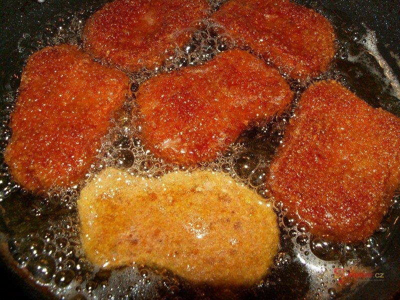 Ledový salát s kuřecím masem - fotografie 4