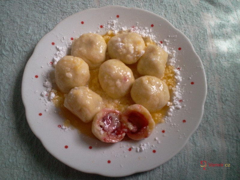 Ovocné tvarohové knedlíky - fotografie 2