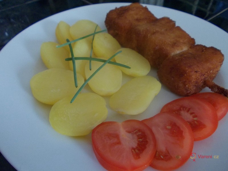 Sýrová jehla s vařenými brambory - fotografie 2