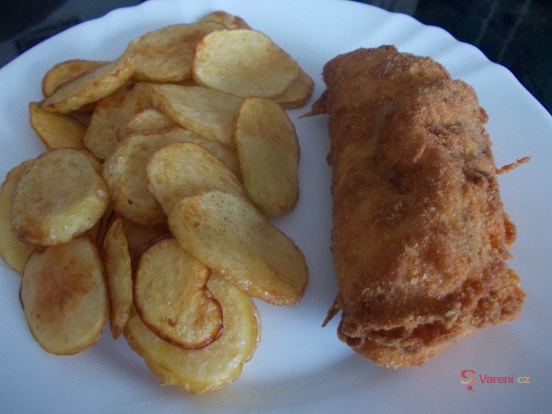 Kuřecí kornoutky plněné nivou a uzeným sýrem - fotografie 2