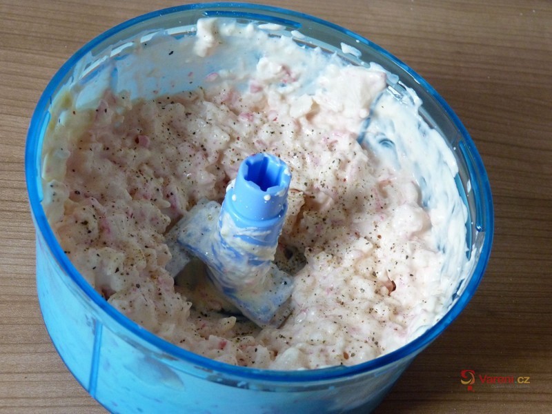 Blesková pomazánka z tyčinek surimi - fotografie 3