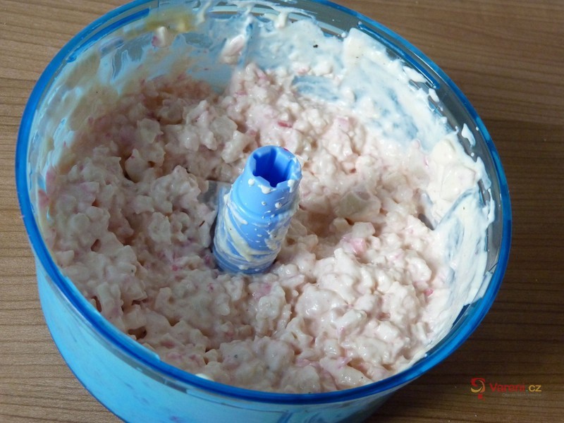 Blesková pomazánka z tyčinek surimi - fotografie 2