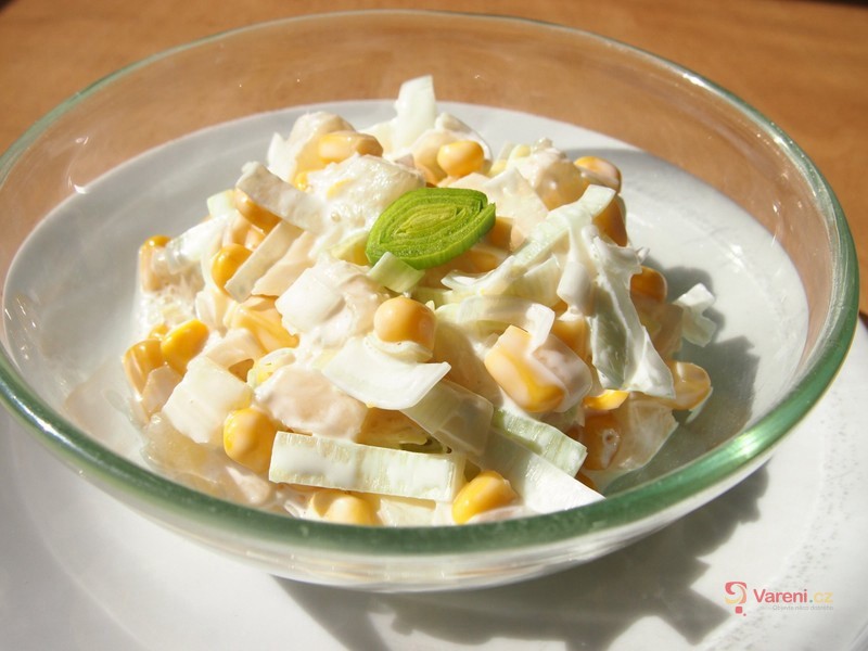 Pórkový salát s ananasem - fotografie 2