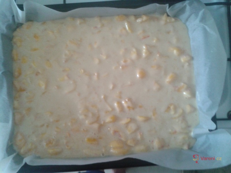 Lehká broskvová buchta - fotografie 3