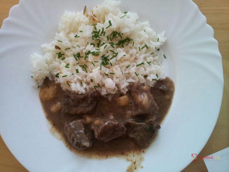 Hovězí na zázvoru a petrželi - fotografie 2