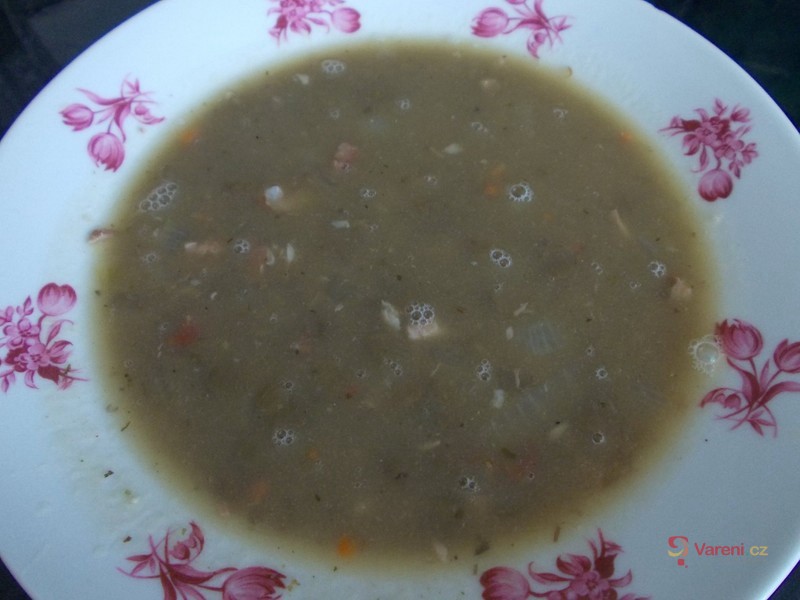 Čočková polévka s uzeným masem - fotografie 2
