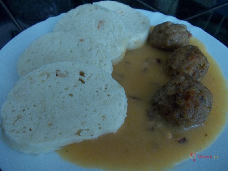 Mleté masové kuličky na smetaně - fotografie 3