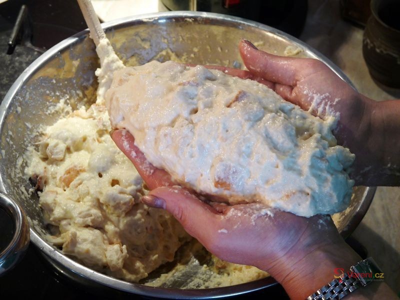 Houskové knedlíky bez kvasnic - fotografie 5