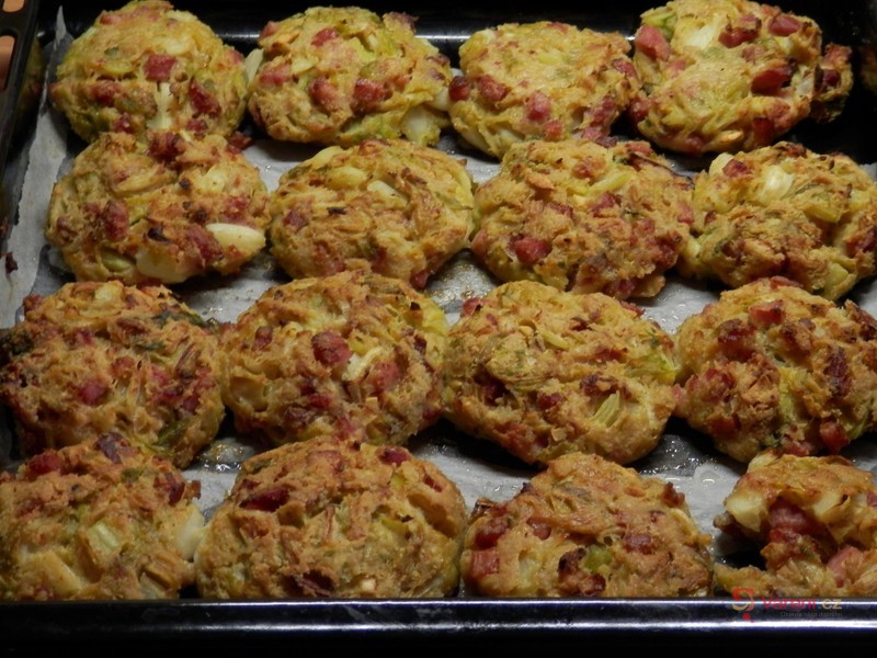 Kapustové karbanátky s masem - fotografie 3