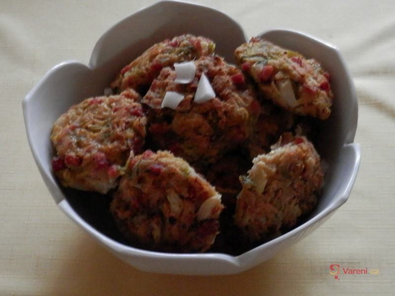 Kapustové karbanátky s masem - fotografie 2