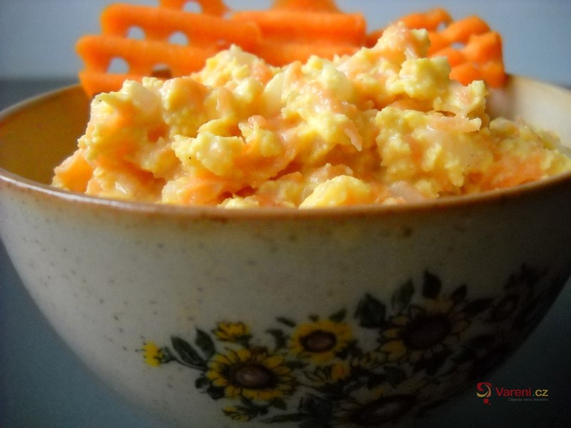 Mrkvová pomazánka se sýrem a jogurtem - fotografie 2