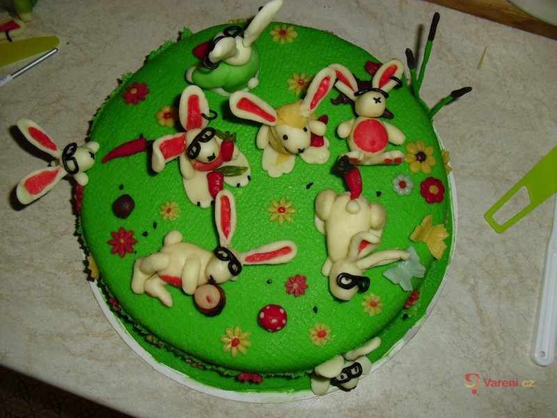 Nejlepší potahovací hmota na dorty - fotografie 3