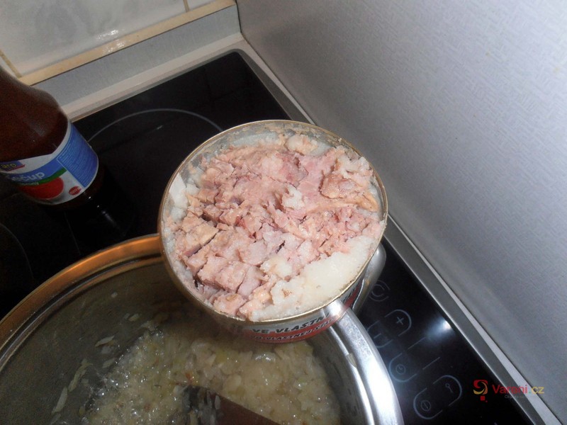 Pomazánka z vepřové konzervy - fotografie 2