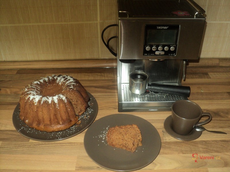 Křehký perníkový koláč - fotografie 2