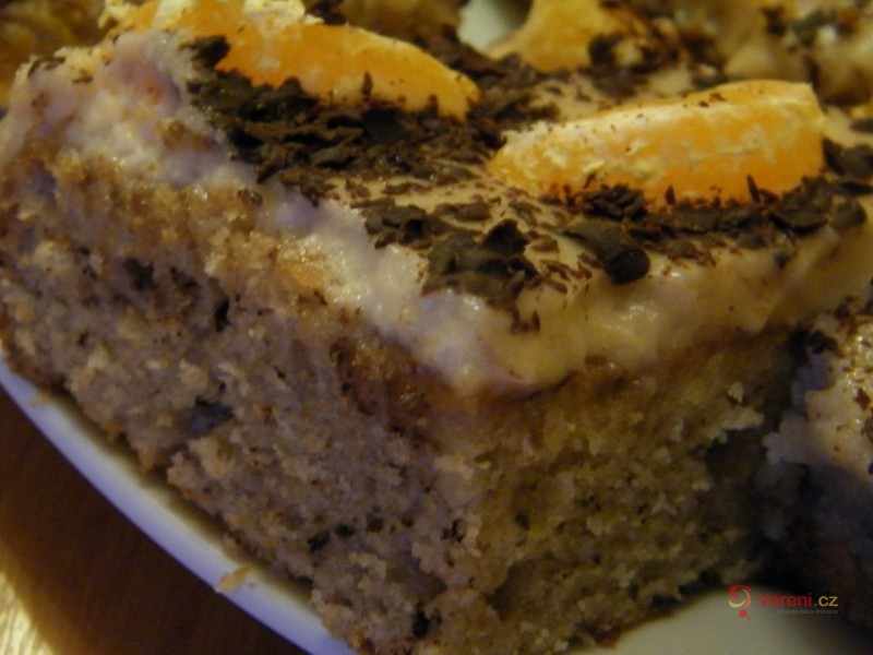 Margot buchta s čokoládou a ovocem - fotografie 2