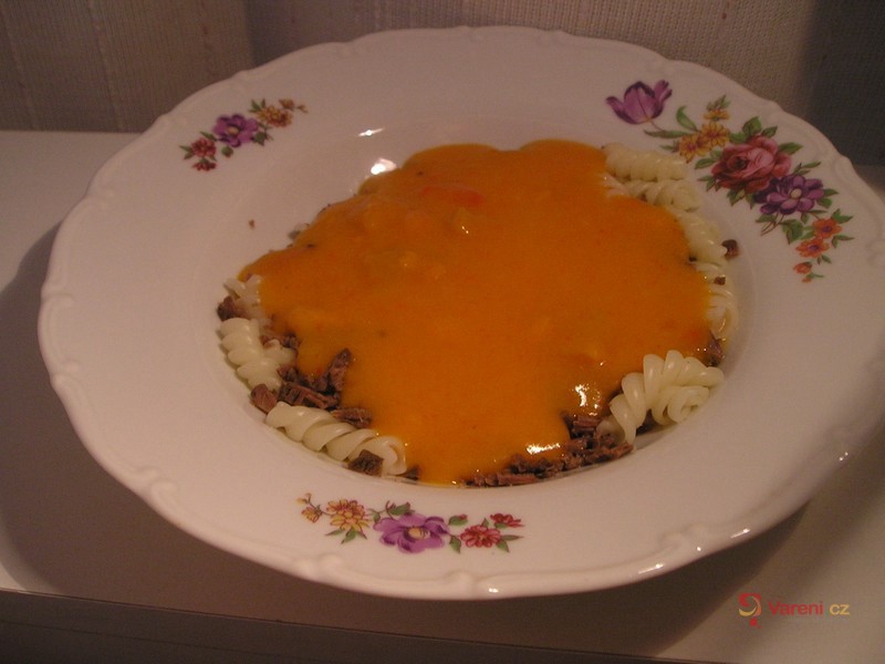 Jemná zeleninová omáčka s dýní - fotografie 2