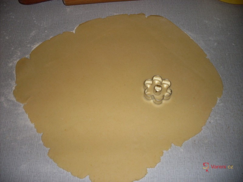 Linecké cukroví jako od maminky - fotografie 4