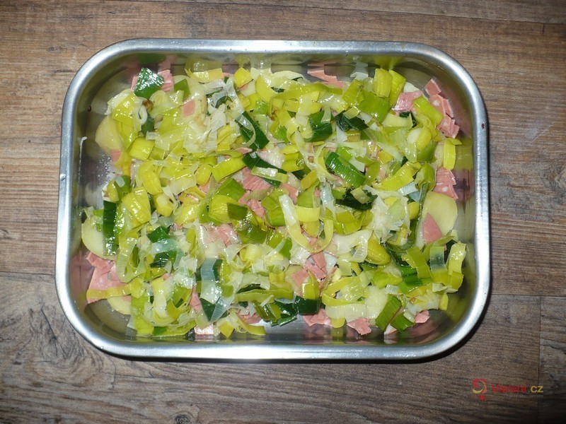 Zapečené brambory s pórkem - fotografie 5