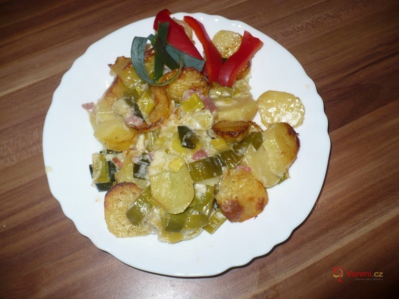 Zapečené brambory s pórkem - fotografie 2
