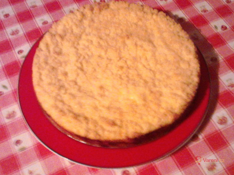 Tvarohový drobenkový koláč - fotografie 3