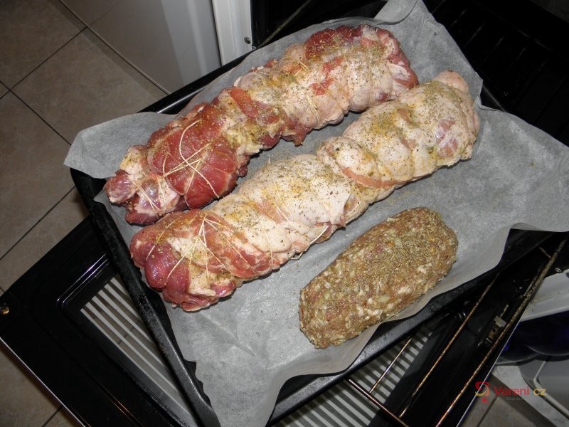 Bůčková roláda s hlívou ústřičnou - fotografie 2