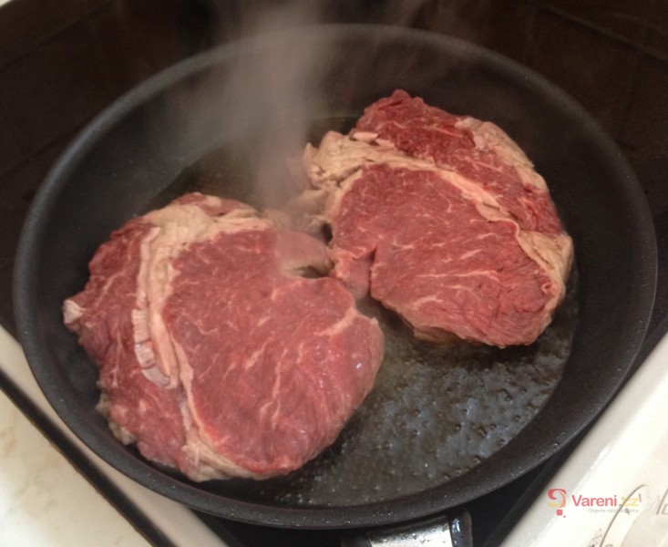 Hovězí rib eye steak - fotografie 4