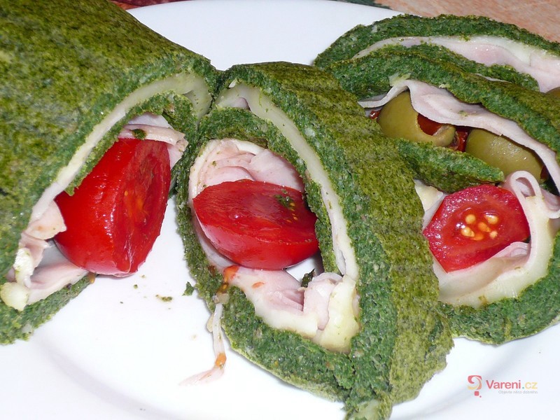 Rychlá špenátová roláda - fotografie 3