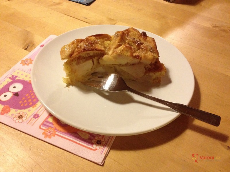 Francouzský jablečný koláč - fotografie 2