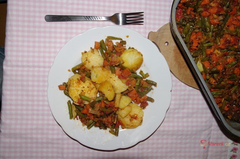 Pestrý zeleninový kastrol - fotografie 2