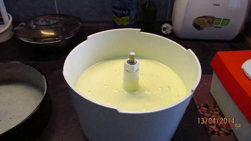 Domácí ananasový dort - fotografie 2