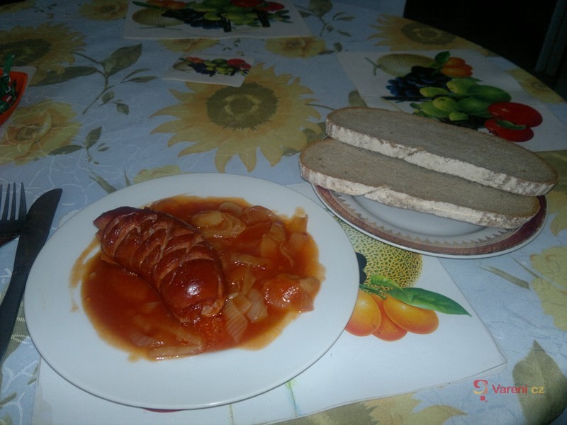 Buřty pečené v pivě - fotografie 2