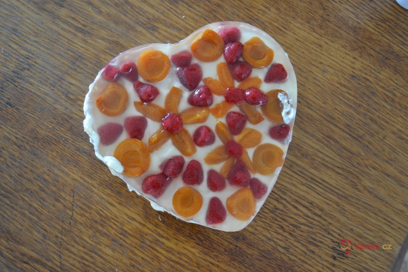 Nepečený piškotový dort s tvarohem - fotografie 3