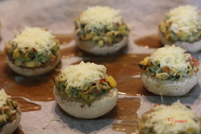 Zapečené žampiony se sýrem - fotografie 2