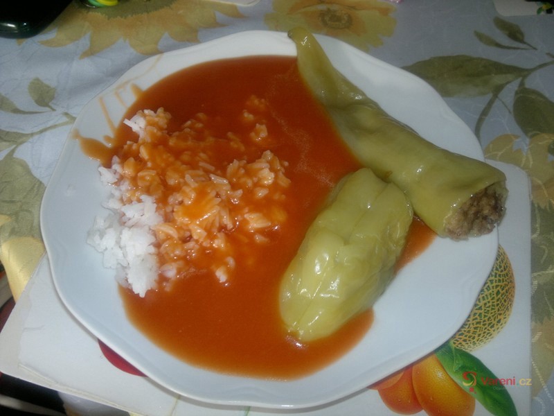 Plněné papriky v rajské omáčce - fotografie 2