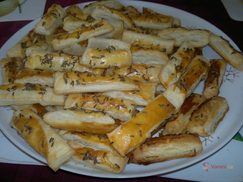 Tyčinky z listového těsta - fotografie 2