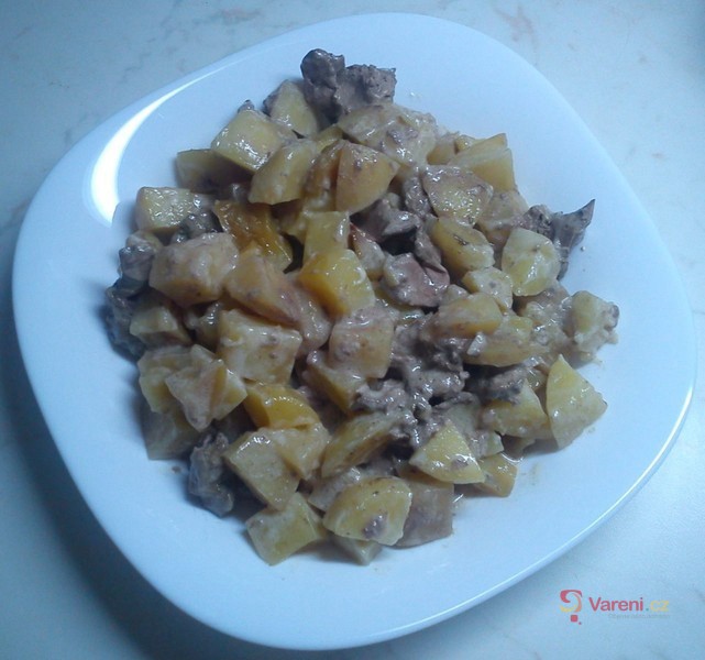 Zapečené brambory s kuřecími játry - fotografie 3