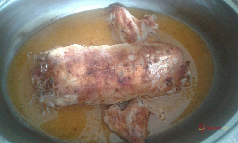 Kuřecí roláda po staročesku - fotografie 4