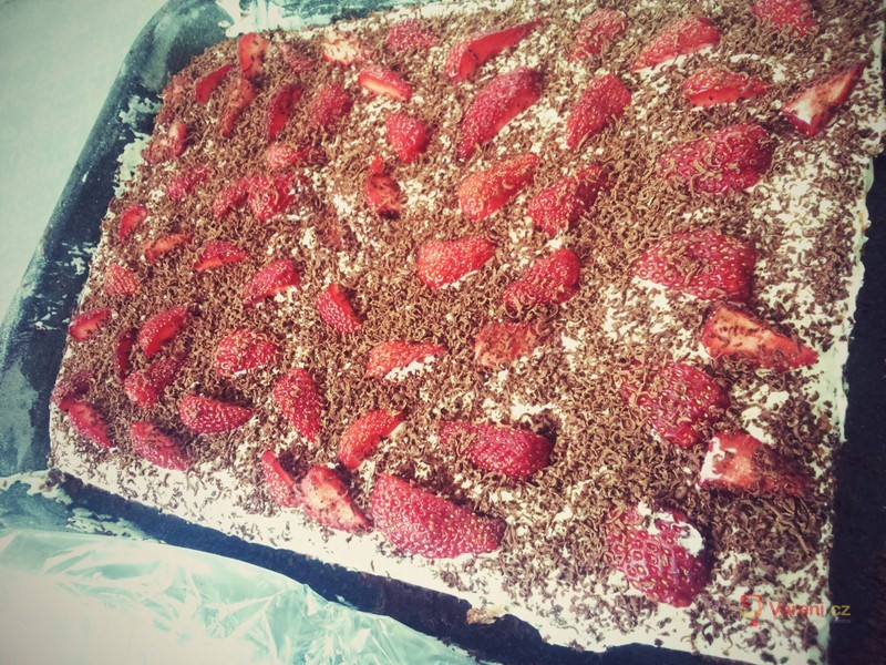 Zákusek se zakysanou smetanou - fotografie 4