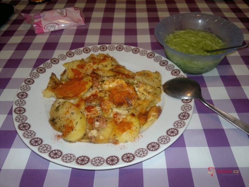 Brambory s paprikami - fotografie 2