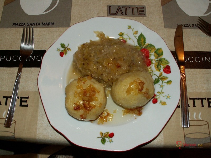 Plněné bramborové knedlíky - fotografie 5