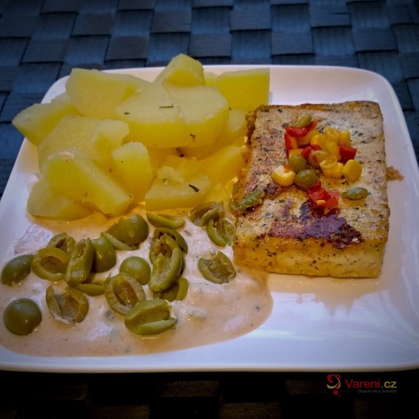 Bylinkové tofu v olivové marinádě - fotografie 2