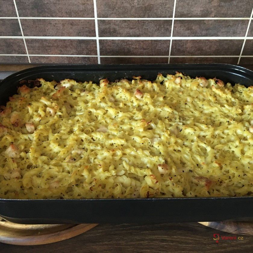 Zapečené těstoviny s kuřecím masem - fotografie 2