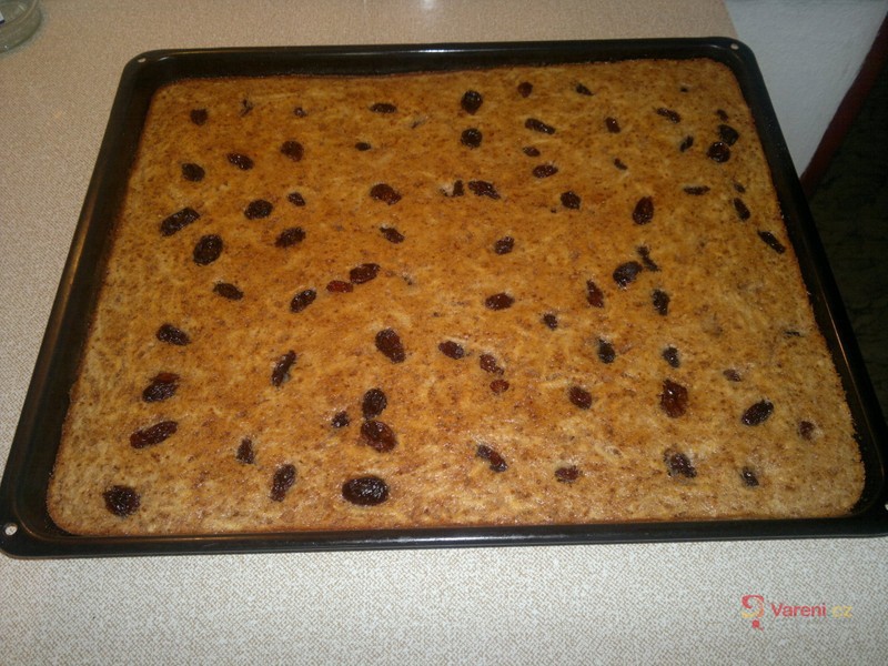 Klasický jablečný koláč - fotografie 2