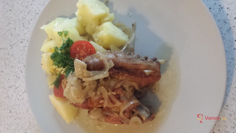 Pečené kuře na cibuli - fotografie 3