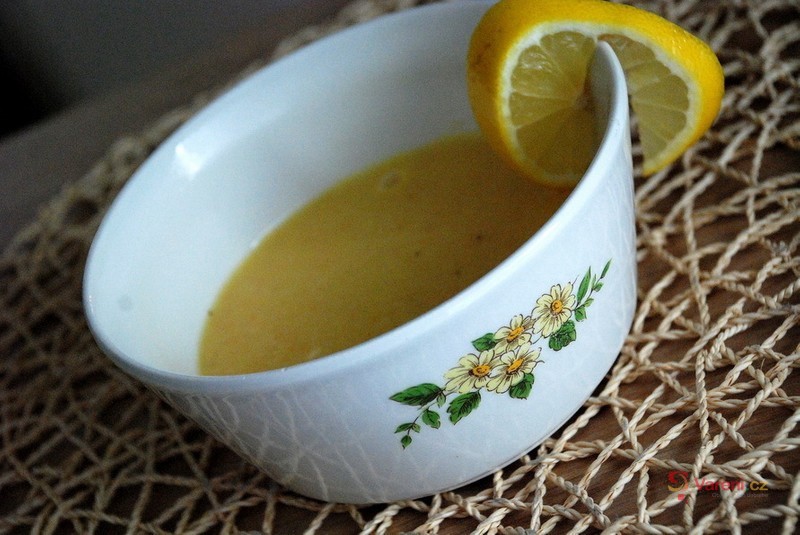 Vegetariánská svíčková omáčka - fotografie 2