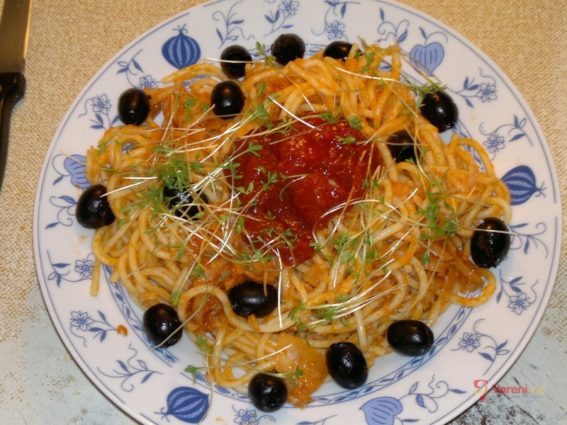 Špagety aglio olio - fotografie 2